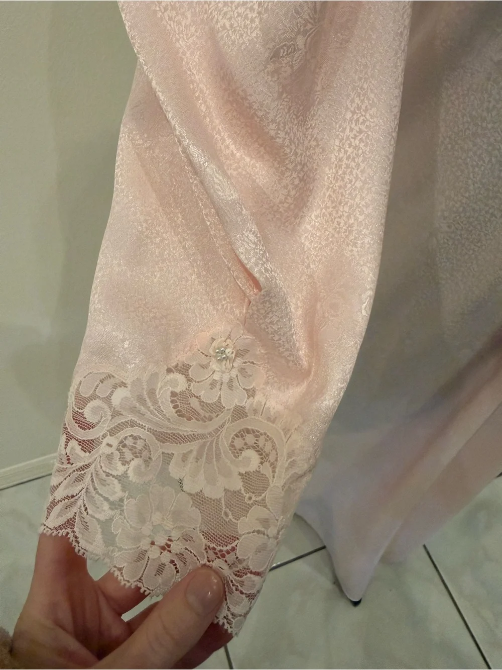 CHRISTIAN DIOR Vintage Lace Trim Pink Nightgown Lingerie Slip Dress Négligée M - Picture 6 of 16